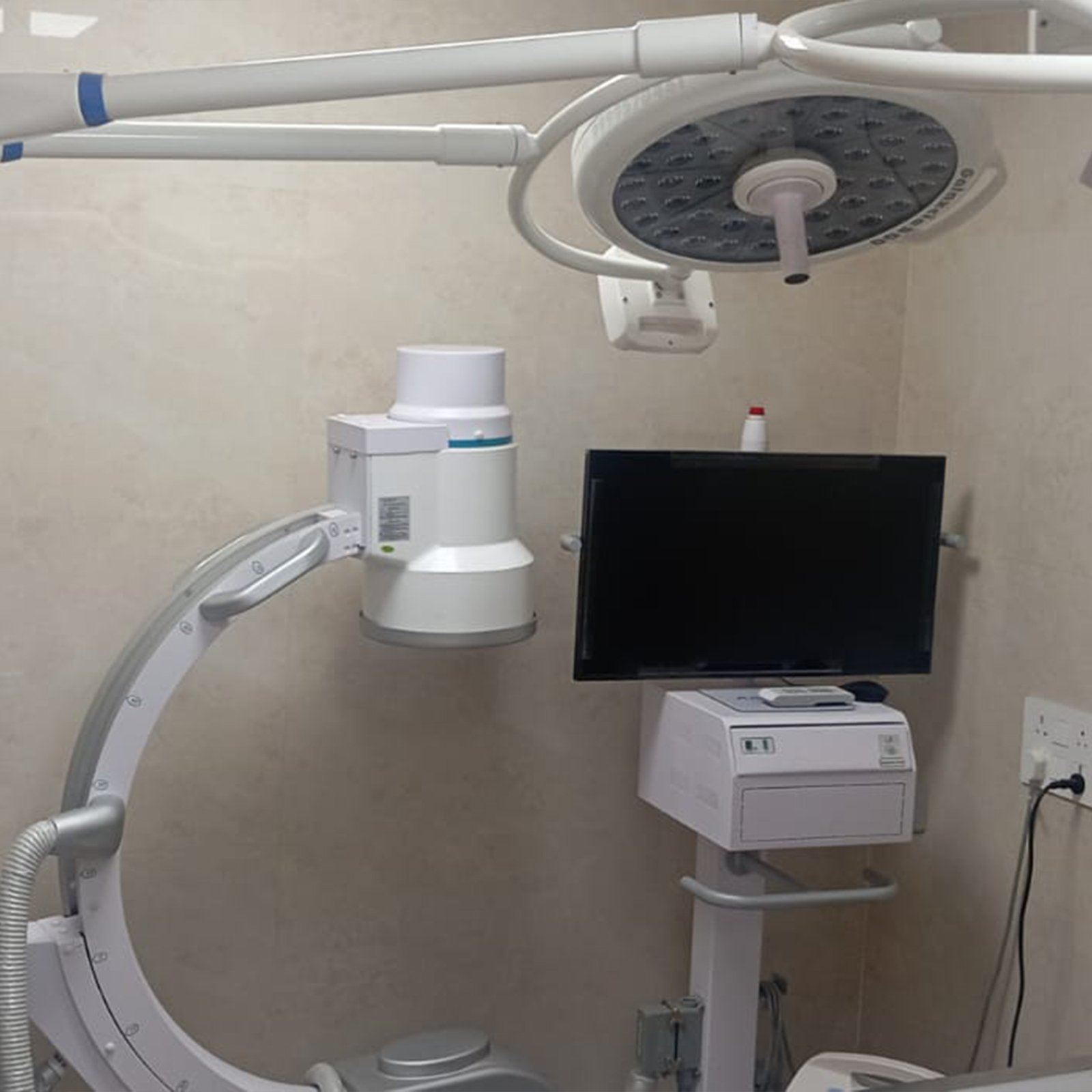 dr-anand-pet-clinic-7
