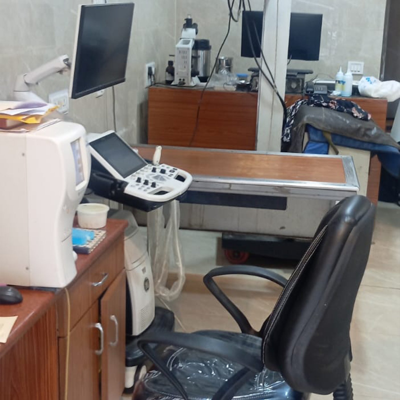 dr-anand-pet-clinic-23
